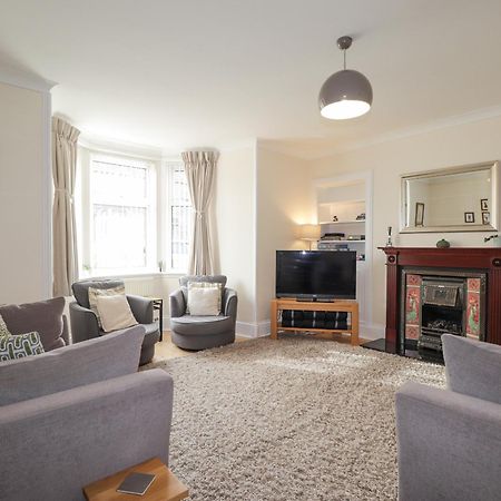 הוילה אינברנס 16 Fairfield Road מראה חיצוני תמונה